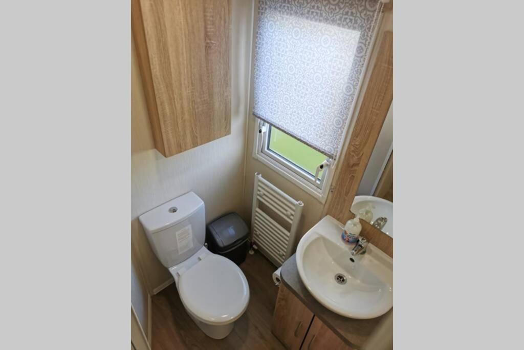 8 Sleep Chalet At Newquay Away Resorts Nb160 Eksteriør billede