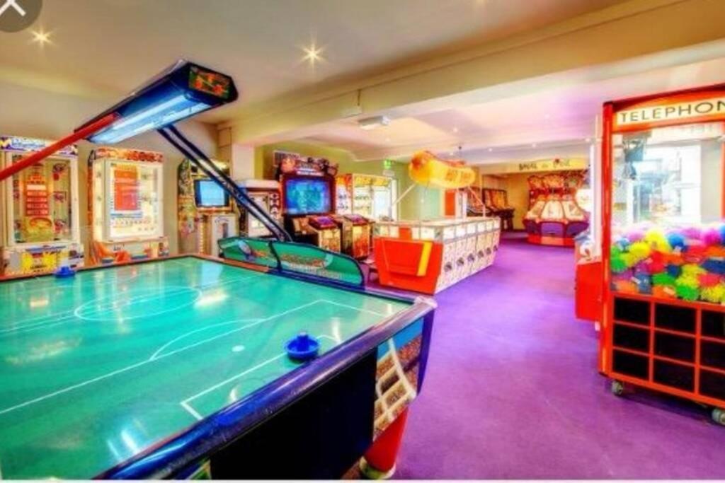8 Sleep Chalet At Newquay Away Resorts Nb160 Eksteriør billede